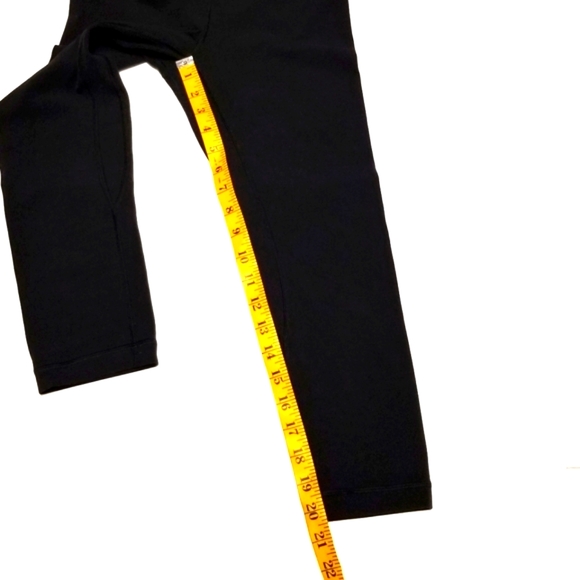 Lululemon athletica align crop legging - Picture 13 of 15